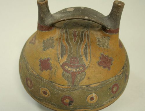 Double Spout and Bridge Bottle With Snake (64.228.89)